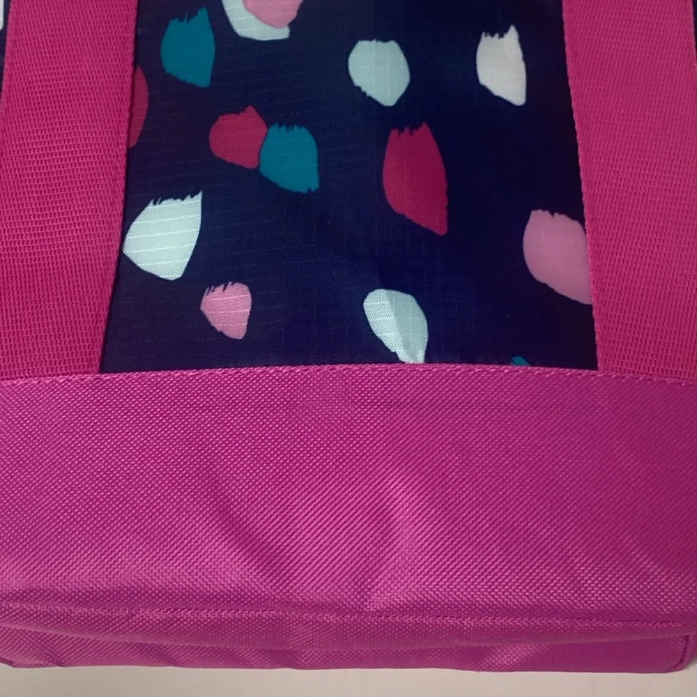 Arctic Zone 8-Can Insulated Tote Cooler NWT Leak Proof Shoulder Carry